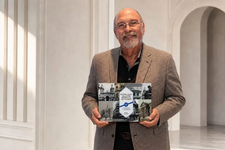 Salvador Cañas Huguet presenta segundo tomo de “Historia Visual del Centro Histórico de San Salvador"