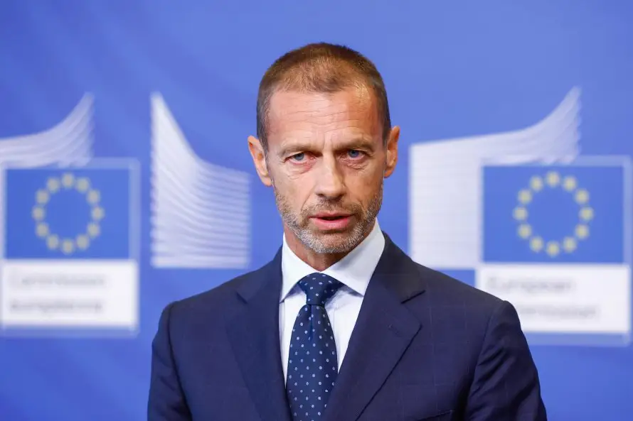 Presidente de la UEFA descarta ser candidato a la FIFA y vuelve a pedir la dimisión de Gianni Infantino