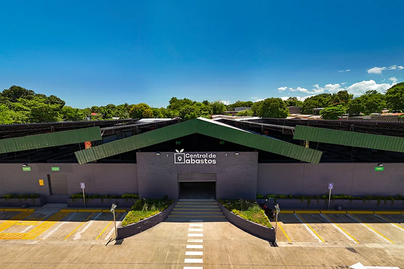 Agricultura inaugura central de abasto en Usulután