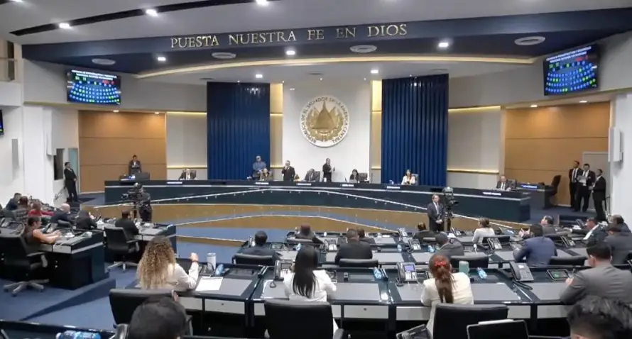 Decreto transfiere inmueble a Fonavipo para familias de comunidad Schafik Hándal de Suchitoto