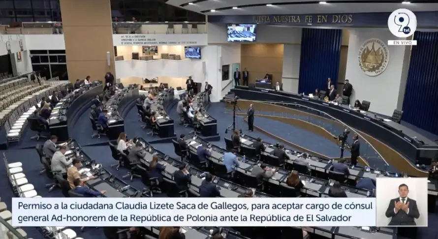 Autorizan a tres salvadoreños para fungir como cónsules de Tailandia, Nueva Zelandia y Polonia