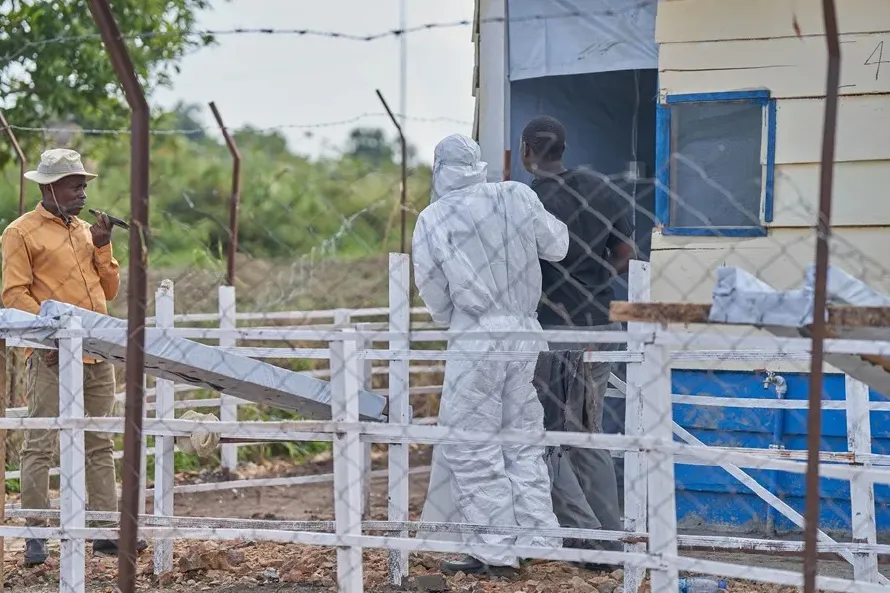 MSF advierte de que el ébola en la RD del Congo "no está remitiendo, se está desplazando"