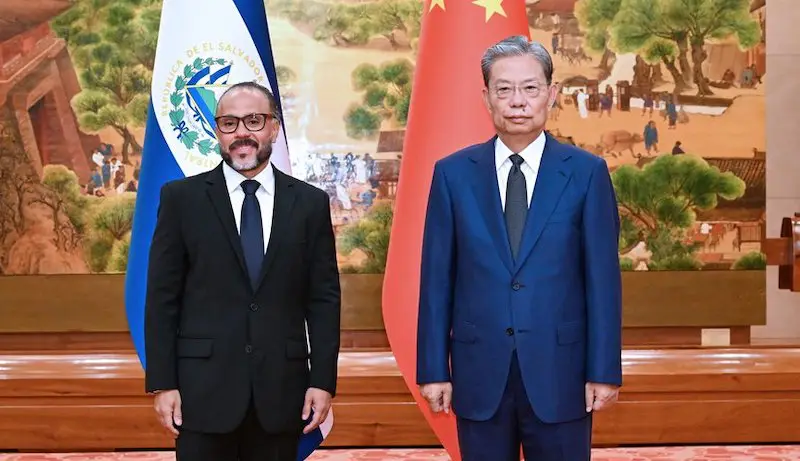Lazos con China son "muy importantes" dice presidente de Asamblea, Ernesto Castro, desde Pekín