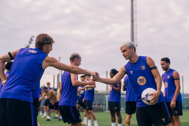 Barcelona inicia su defensa del título visitando al Elche