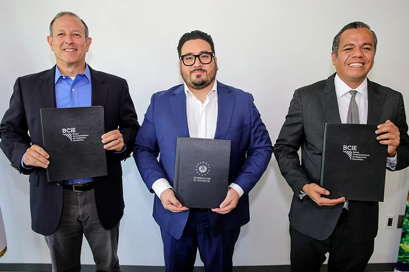 BCIE y Banco Hipotecario firman convenio para asistencia técnica en sostenibilidad