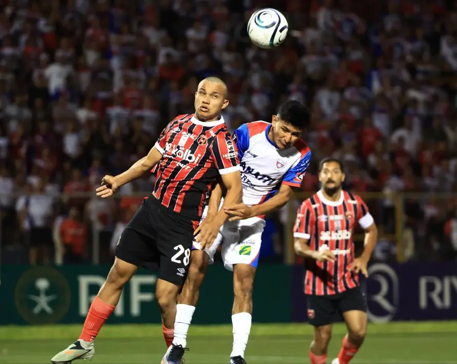 Firpo sorprende a Alajuelense y le propina su primera derrota en la Copa Centroamericana