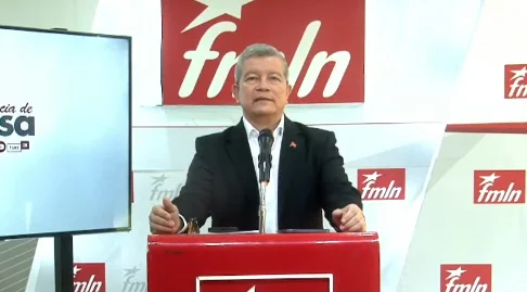 "Chino" Flores compara estrategia política en el país con el caso de Cerimedo, estratega argentino capturado