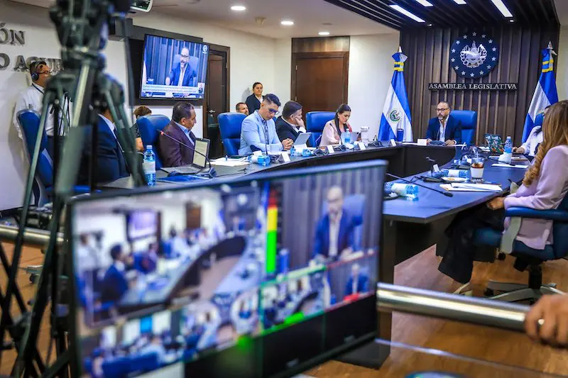 Algunos candidatos a la CCR mostraron simpatía con Bukele o elogiaron cambios en el gobierno actual