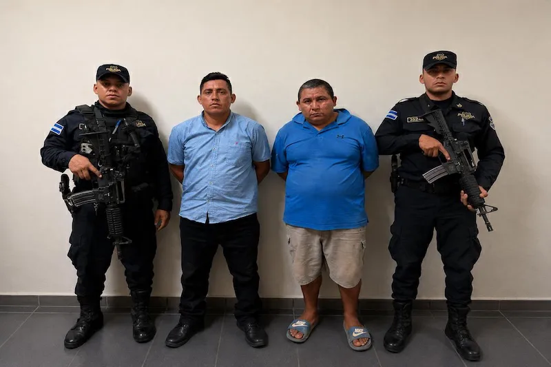 Capturan a dos hombres por homicidio en El Divisadero, Morazán