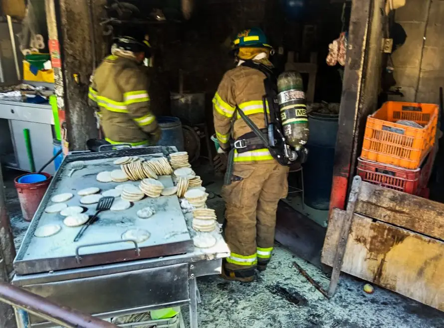 Explosión de tambo de gas en La Tiendona deja siete quemados