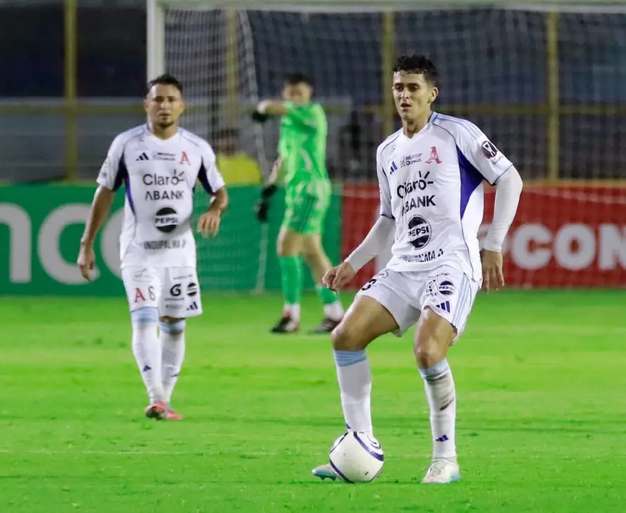Alianza vence al Herediano y mantiene paso perfecto en la Copa Centroamericana