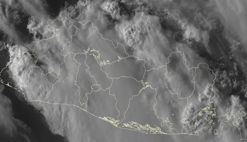 Lluvias y tormentas afectarán varios sectores del país este domingo
