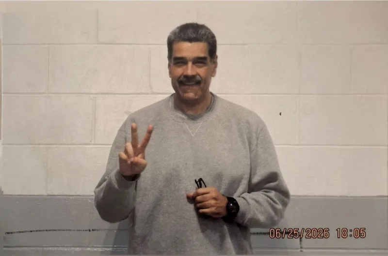 Nicolás Maduro reaparece en imágenes desde prisión en Estados Unidos
