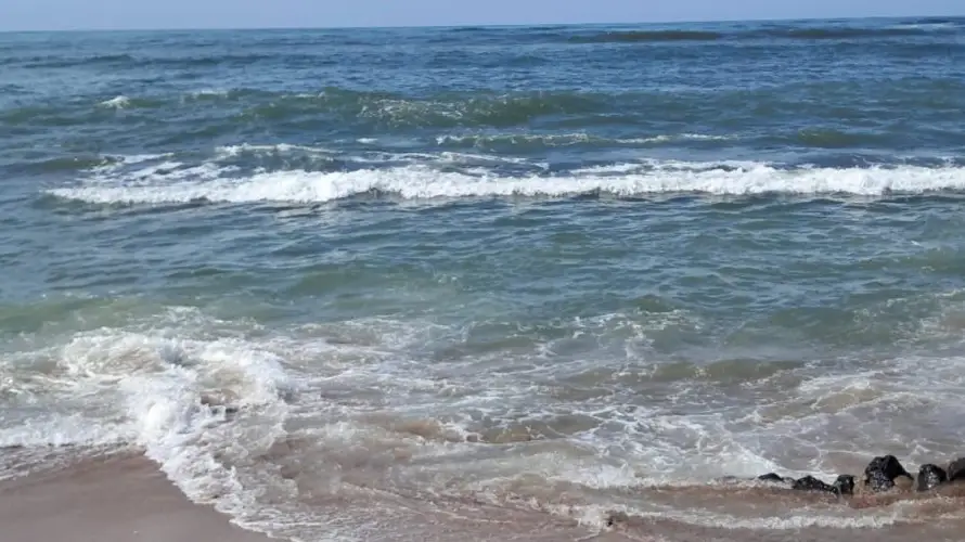 Medio Ambiente advierte de mareas vivas en la costa salvadoreña hasta el domingo