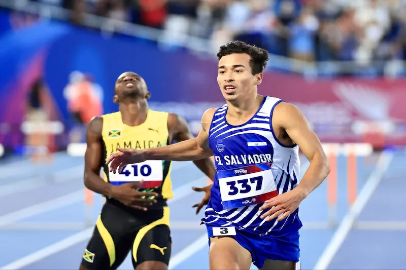Pablo Ibáñez gana plata en los 400 metros vallas en Santo Domingo