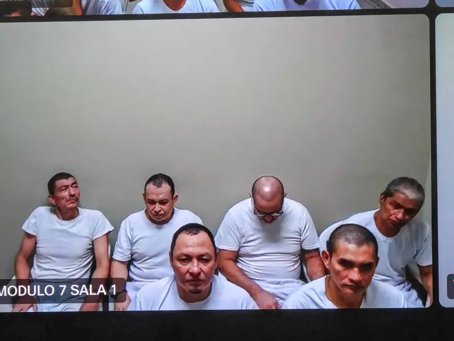 Condenan hasta 45 años de cárcel a 70 pandilleros de la MS-13 por delitos en La Paz