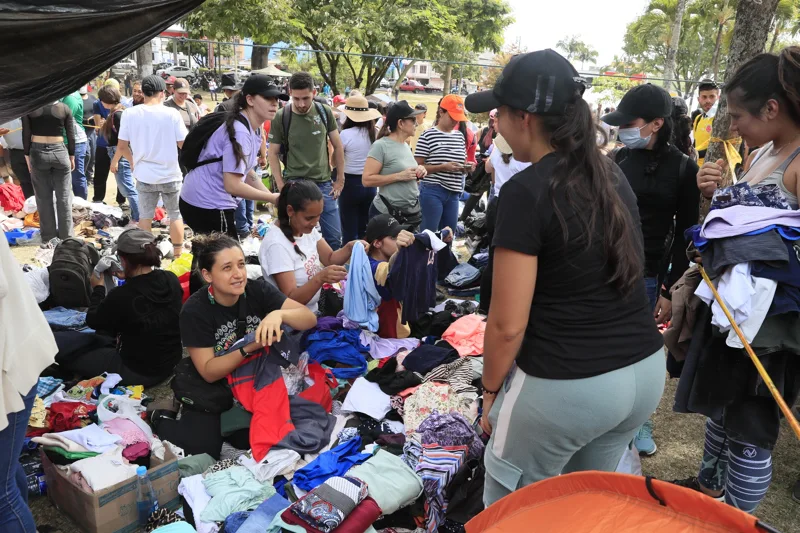 Damnificados de Pereira buscan empezar de cero tras terremoto