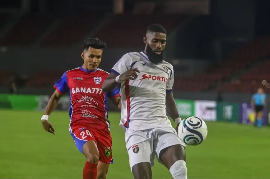 Firpo no encuentra respuestas y pierde 2-1 frente a Plaza Amador
