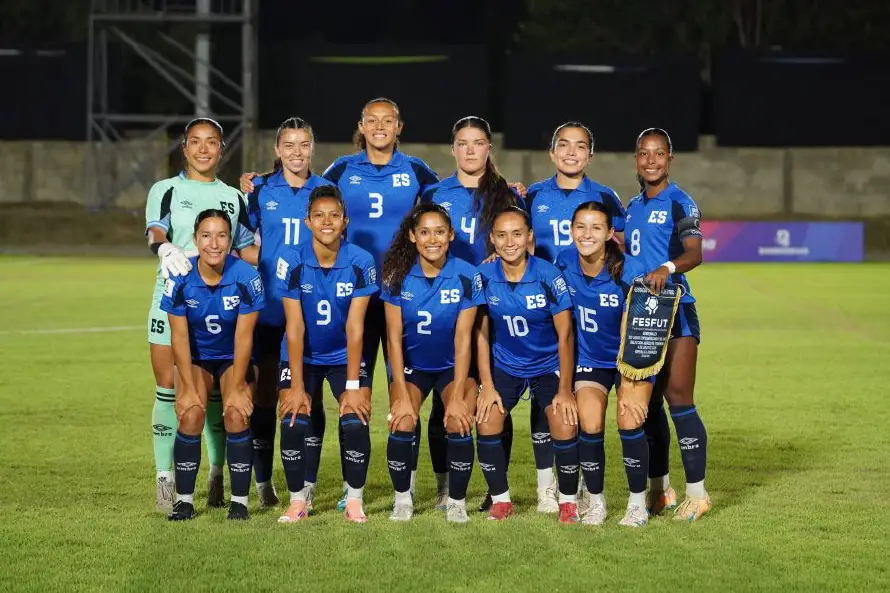 El Salvador cae ante México y disputará el bronce en el fútbol femenino de Santo Domingo 2026