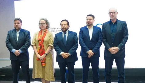 Ulloa enmarca "éxito" del modelo de seguridad de Bukele en la mayoría legislativa