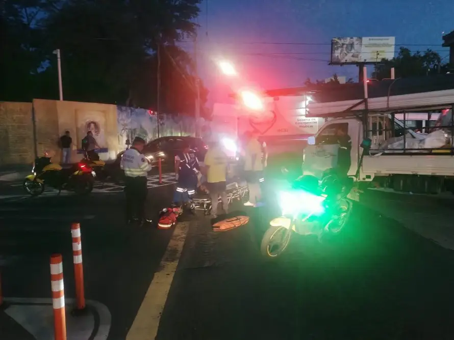 Accidentes vehiculares dejan al menos cuatro lesionados en las últimas horas en San Salvador y Soyapango