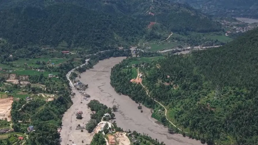 Cambio climático agravó condiciones de devastadora avalancha en Nepal