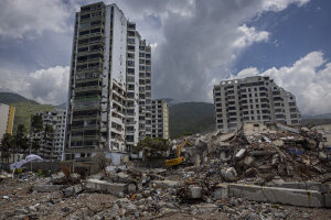 Venezuela supera los 6.500 muertos después de dos meses de los terremotos