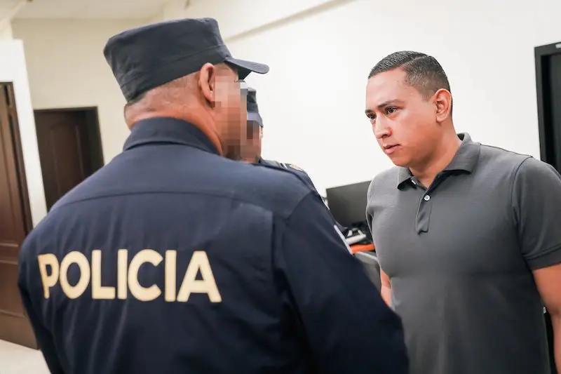 Capturan a fiscal por ofrecer dádiva a cambio de información y resolución favorable en proceso judicial