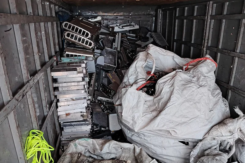 Gira de reciclaje recolecta seis toneladas de desechos electrónicos