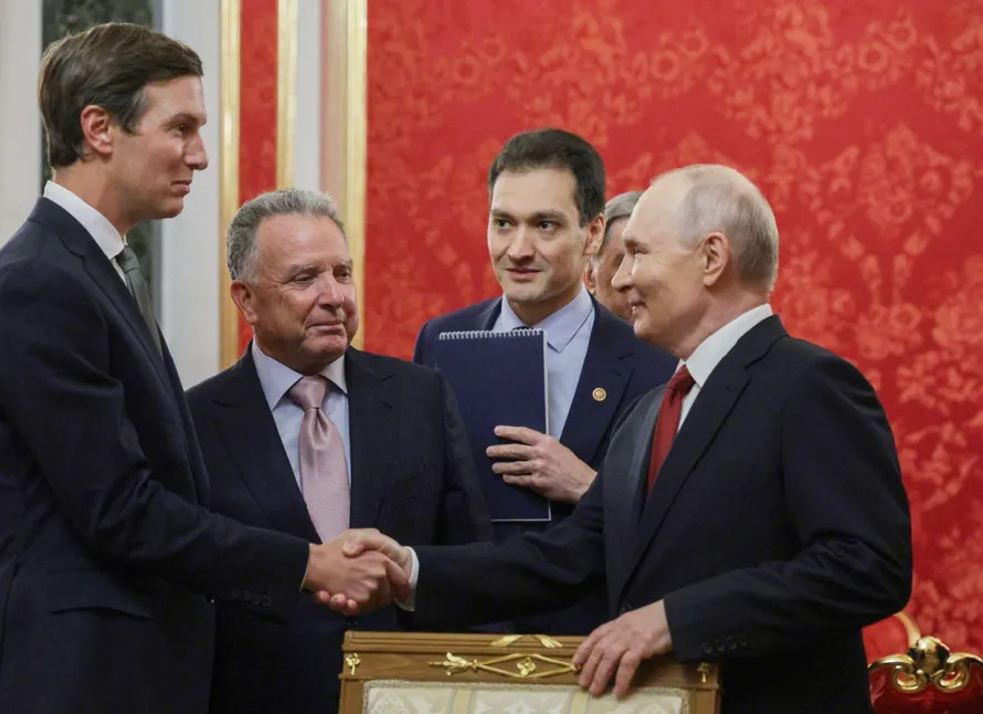 Concluyen las negociaciones sobre Ucrania entre Putin y los emisarios de la Casa Blanca
