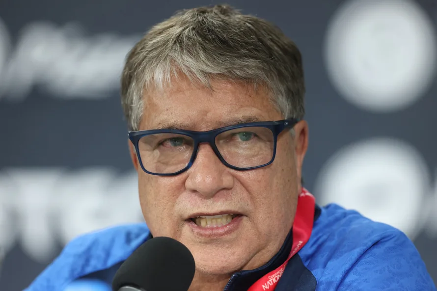 El 'Bolillo' Gómez dice que rivales El Salvador en Liga de Naciones "no son superiores"