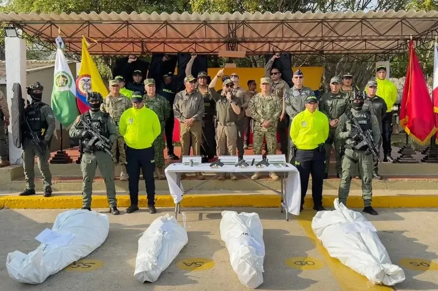 De la Espriella reactiva capturas y extradiciones tras cerrar diálogos con grupos armados
