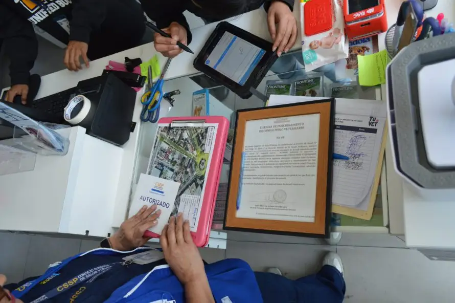 El 78% de establecimientos de salud inspeccionados operaban de forma irregular y 37 fueron clausurados en el último año 