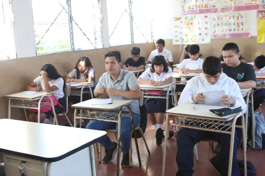 La lectura y las matemáticas son el principal reto en el sistema educativo salvadoreño según PISA 2025
