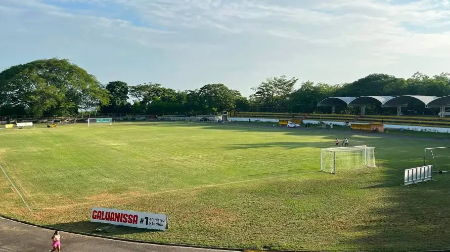 Platense recibe plazo de Fesfut para mejorar el estadio Antonio Toledo Valle