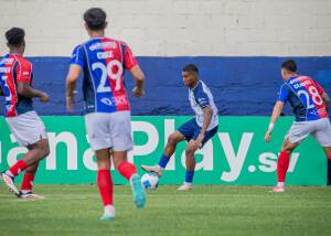 FAS derrota al Fuerte San Francisco por la mínima en el regreso de Pablo Quiñones al banquillo morazánico