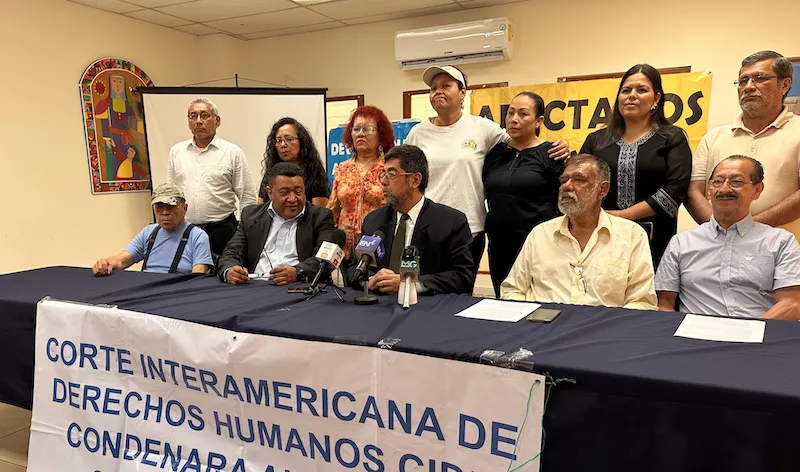 Afectados de fraude en Cosavi pidieron a la CIDH declarar al Estado de El Salvador responsable en violación a la tutela legal