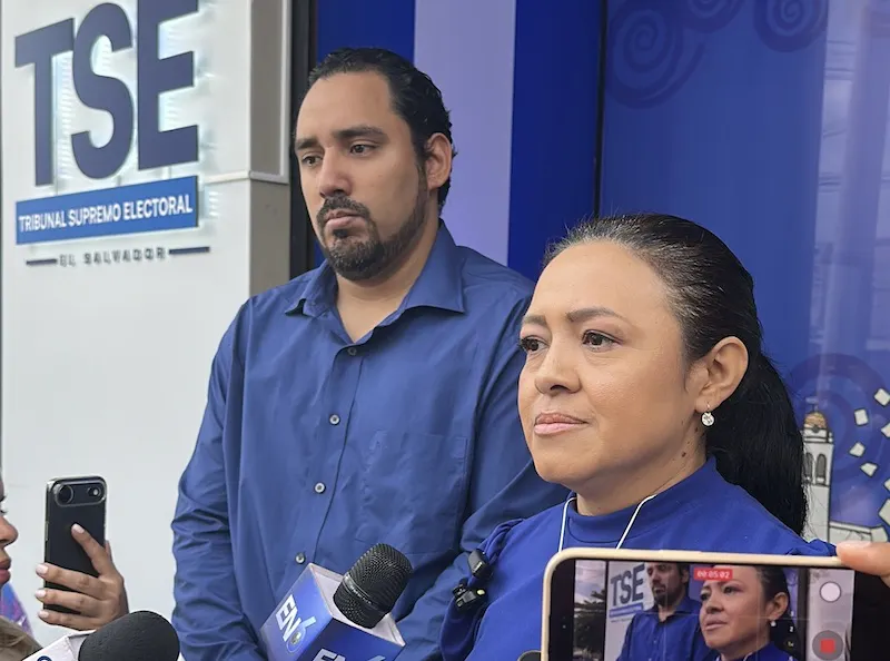 Vamos entraría en acefalía al vencer plazo de dirigencia, Cesia Rivas dice esperar prórroga del TSE
