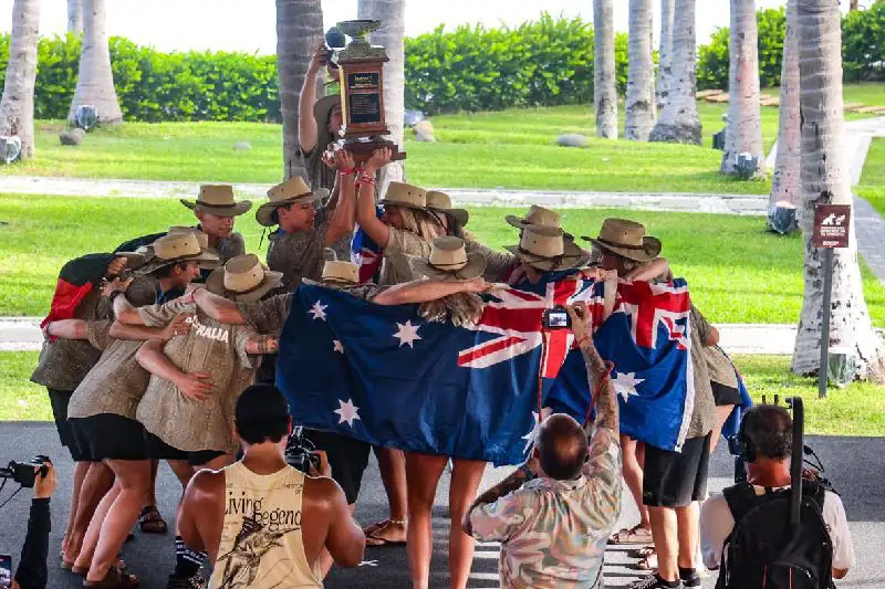 Australia y Estados Unidos dominan las finales del Surf City El Salvador ISA World Junior 2026