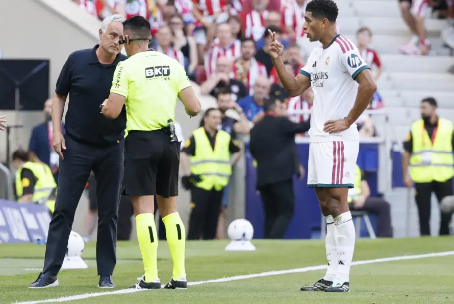 El Atlético contraataca a las fotos de Mourinho: “Stop acoso arbitral ya”