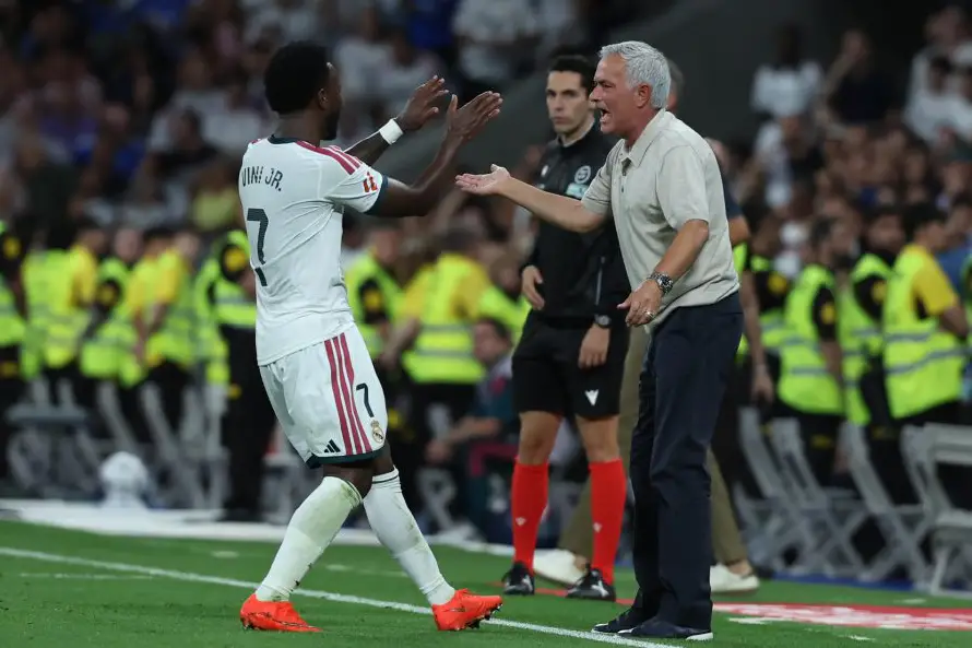El aficionado del Sevilla acusado de llamar "mono" a Vinícius será juzgado este martes