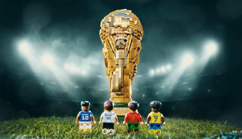 El trofeo de la Copa del Mundo de la FIFA de Lego, premiado como mejor juguete de 2026