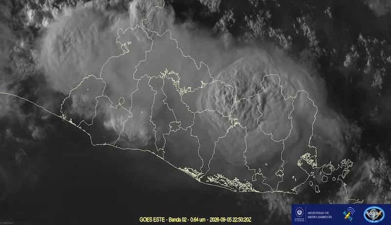 Lluvias afectarán la cadena volcánica y la zona oriental este martes por la ZCIT y una nueva onda tropical