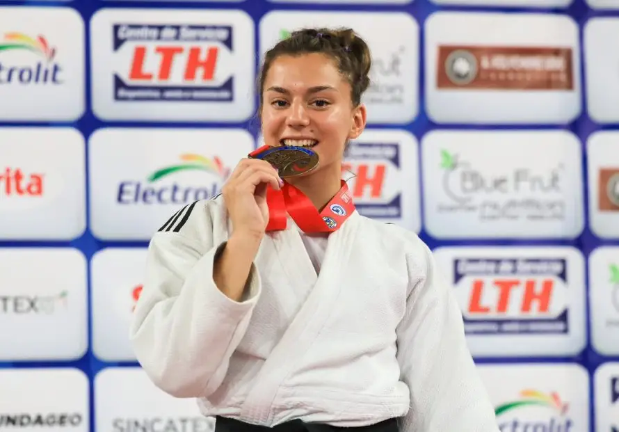 Maya Aubert gana oro para El Salvador en el Panamericano Juvenil de Judo