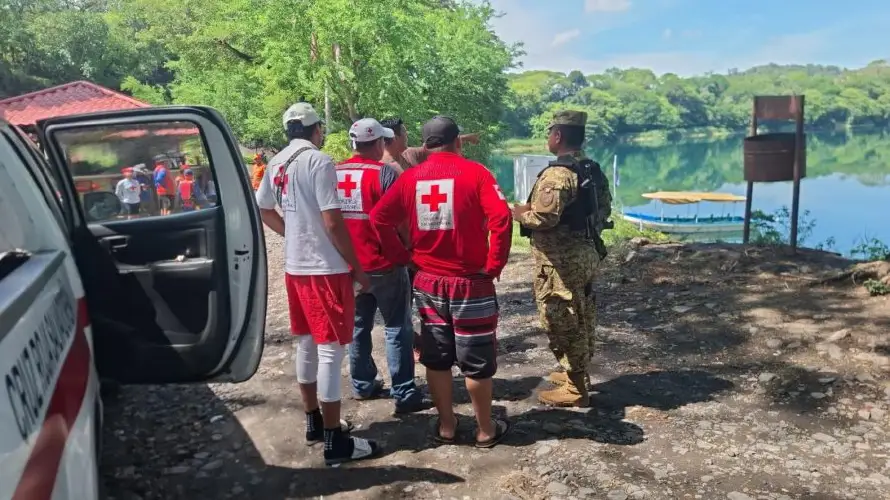 Reanudan búsqueda de hombre desaparecido en laguna de Aramuaca, San Miguel