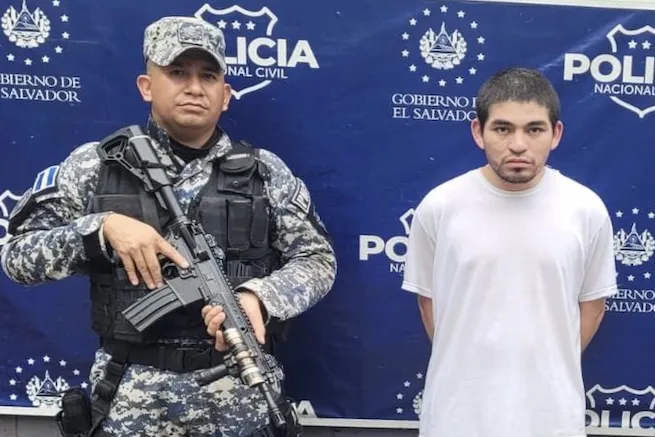 EEUU deporta a pandillero condenado por matar policía
