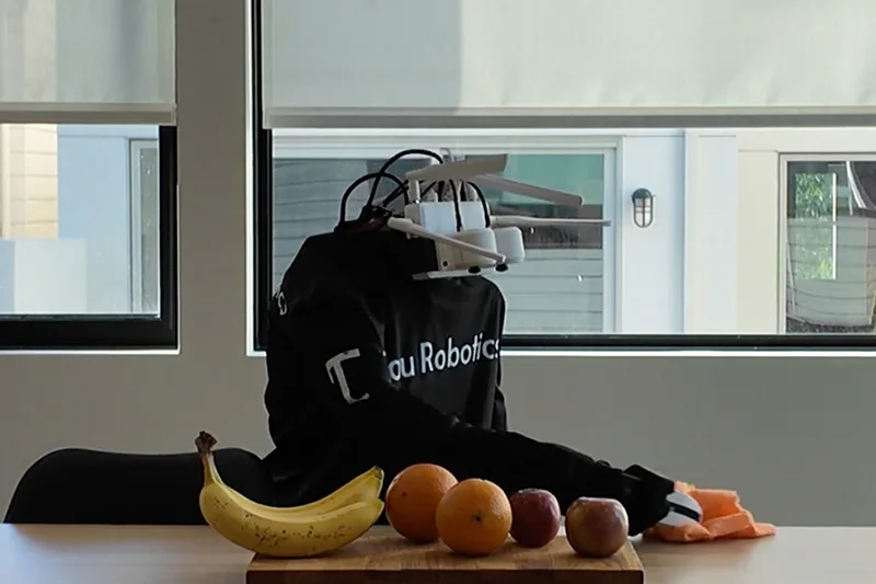 Por $30 la hora, robots humanoides ofrecen servicios de limpieza en San Francisco