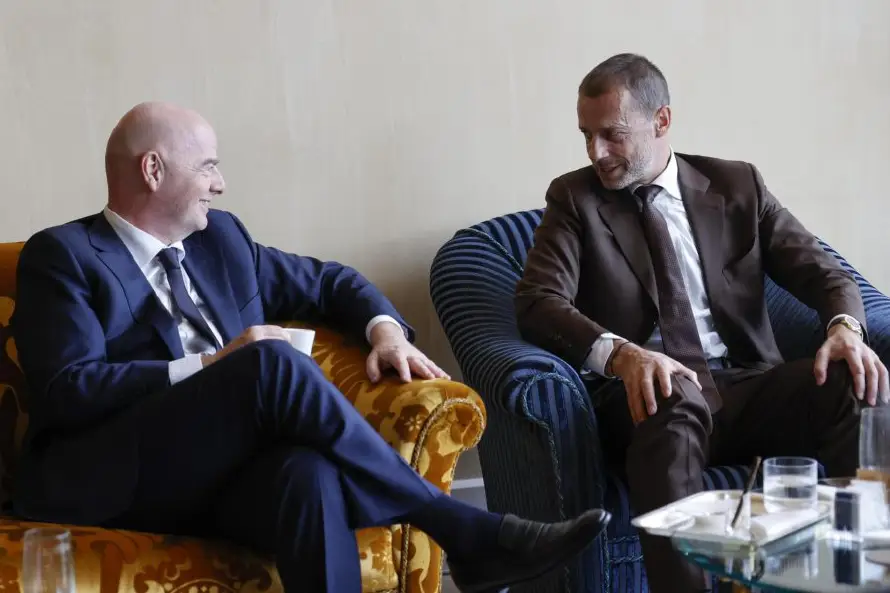 La FIFA acusa a la UEFA de acoso y se opone a que tribunal de EE.UU. facilite datos de FFE