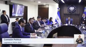 Entrevistan a seis candidatos propuestos por la Facultad de Jurisprudencia de la UES: proponen uso de IA y mejorar selección de jueces