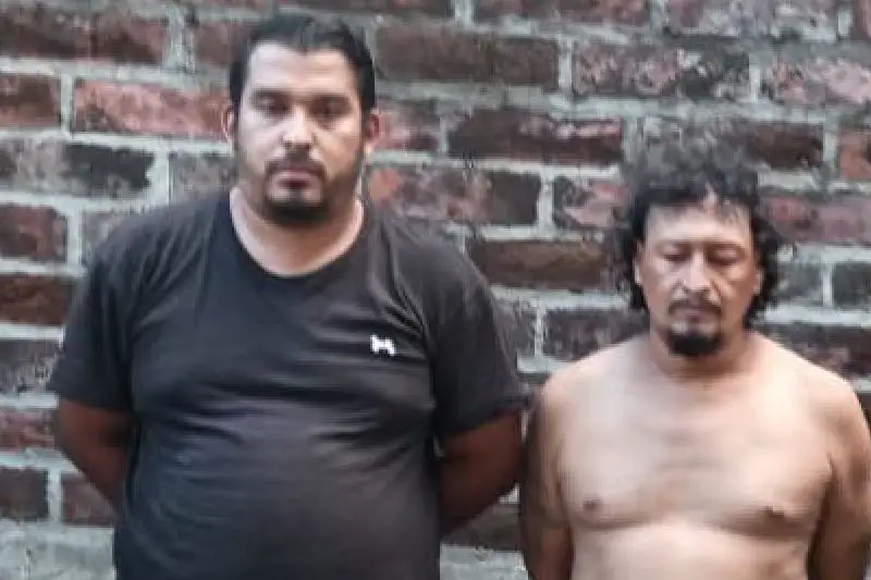 Capturan a dos supuestos pandilleros en Quezaltepeque